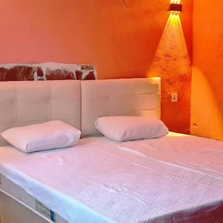 Hébergement de vacances Deniz Ve Doga Ic Ice Tatil Sefa Camlik