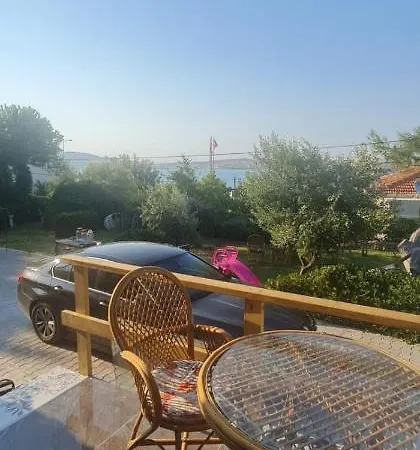 Deniz Ve Doga Ic Ice Tatil Sefa Camlik Hébergement de vacances