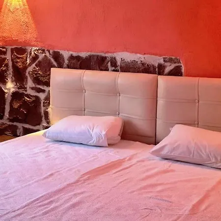 Holiday home Deniz Ve Doga Ic Ice Tatil Sefa Camlik *